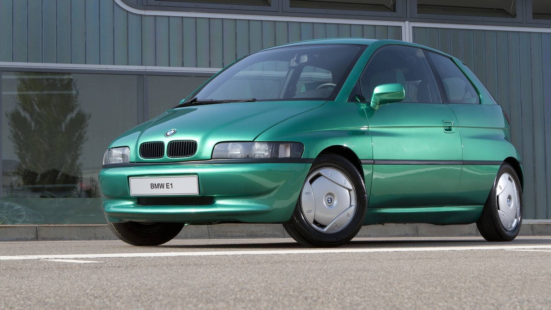 BMW E1 verde
