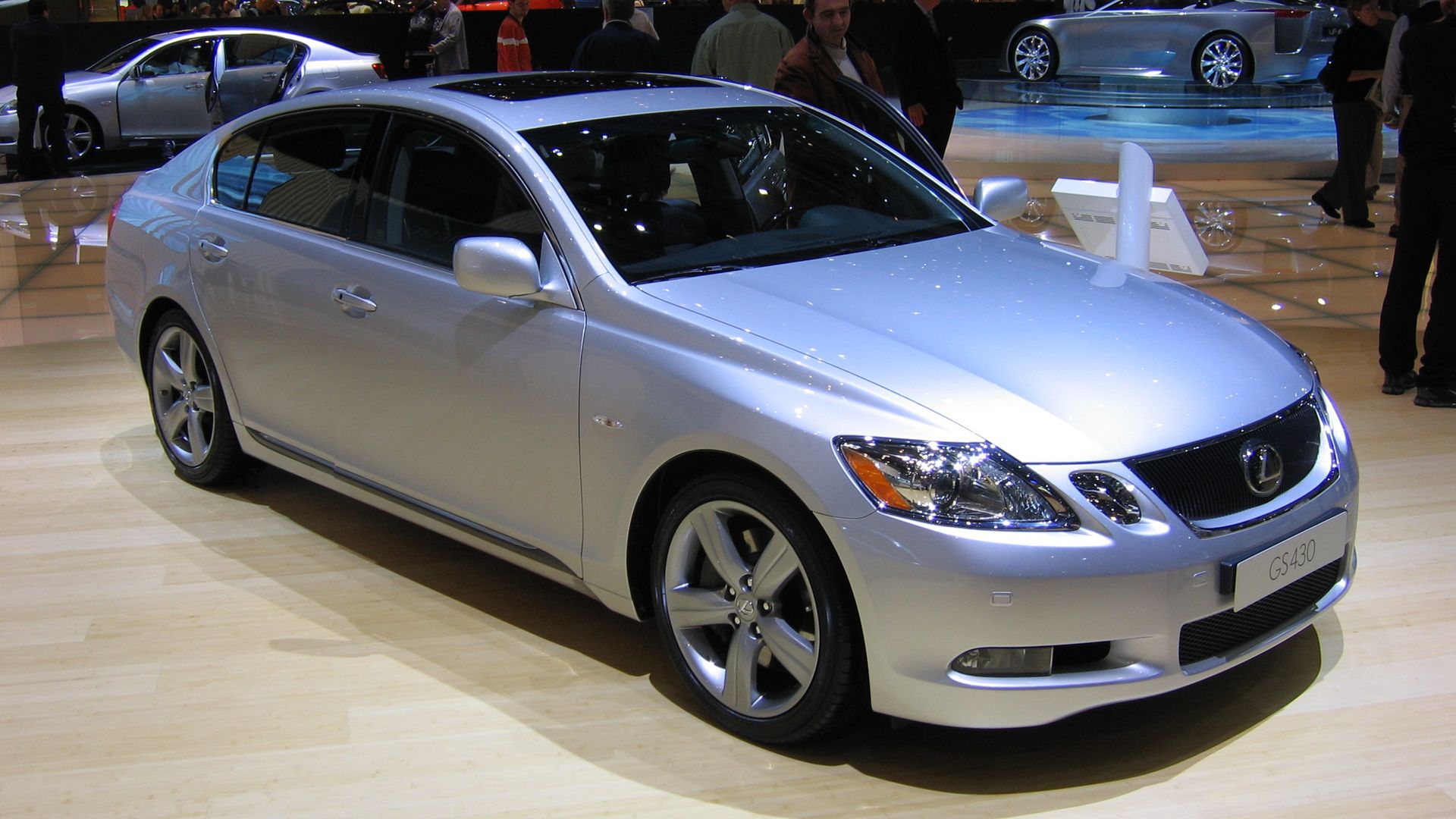 parked Lexus GS 430