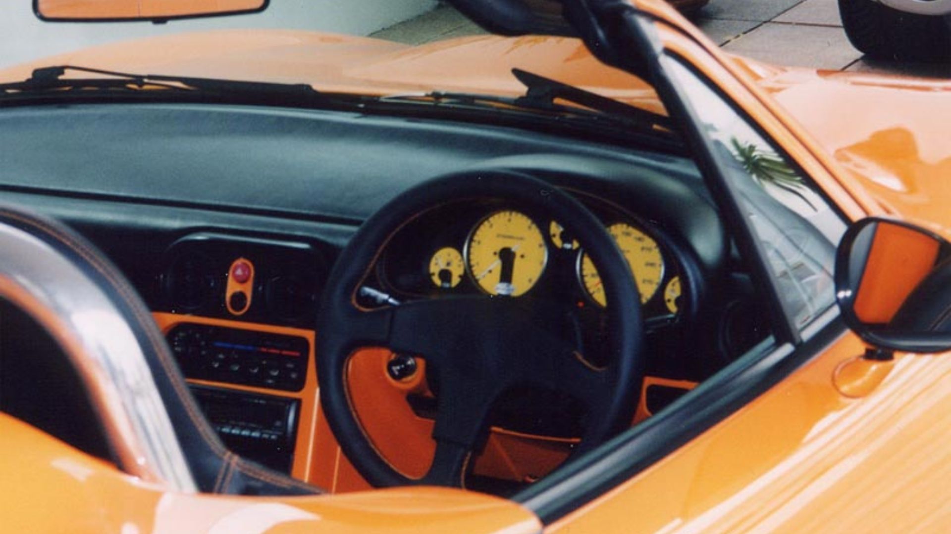 Bala Roadster V-8 Mazda MX-5 (Miata)