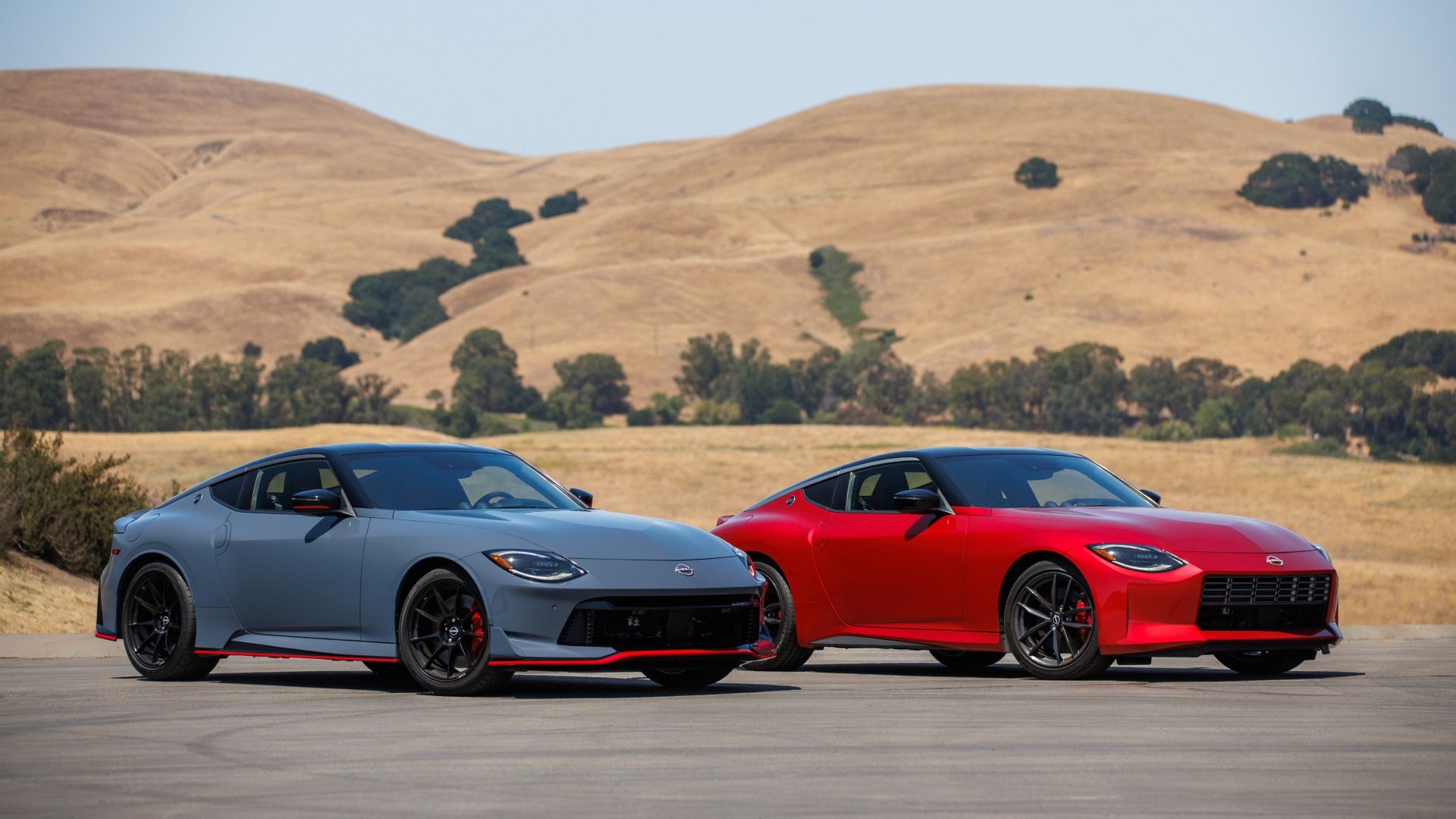 2024 Nissan Z Nismo and Z together