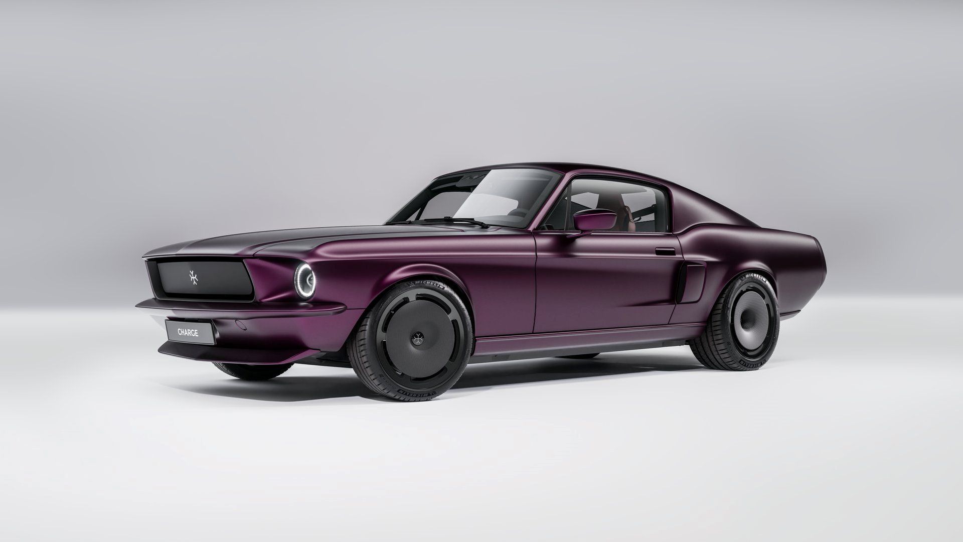 Mustang de carros de carga roxa