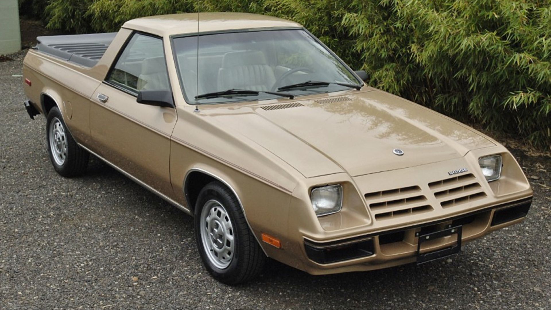 Ouro 1983 Dodge Rampage