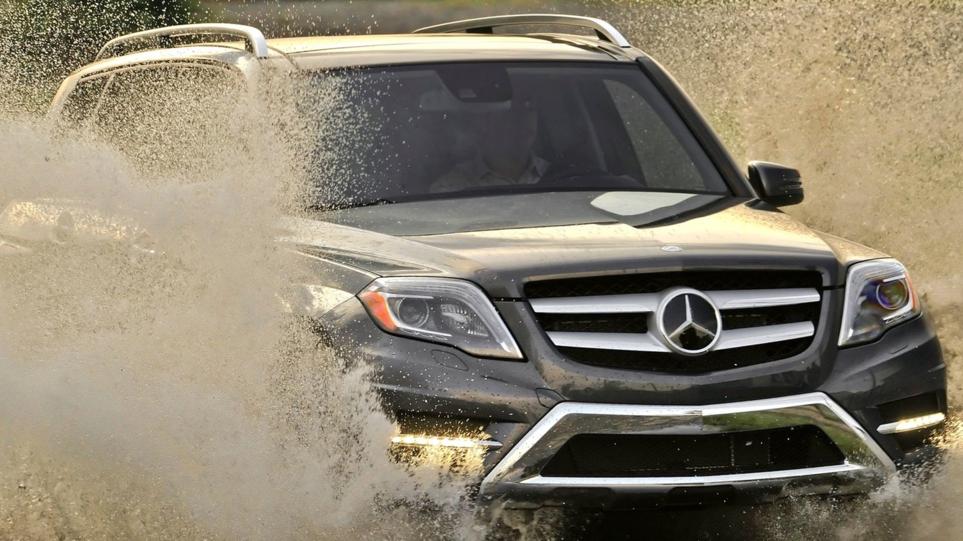 Mercedes-Benz-GLK350_4Matic-2013