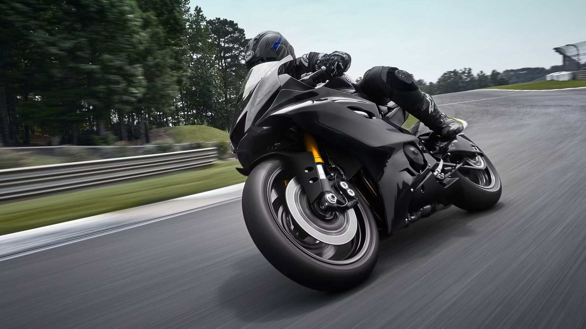 10 Awesome Sports Bikes Under 600cc