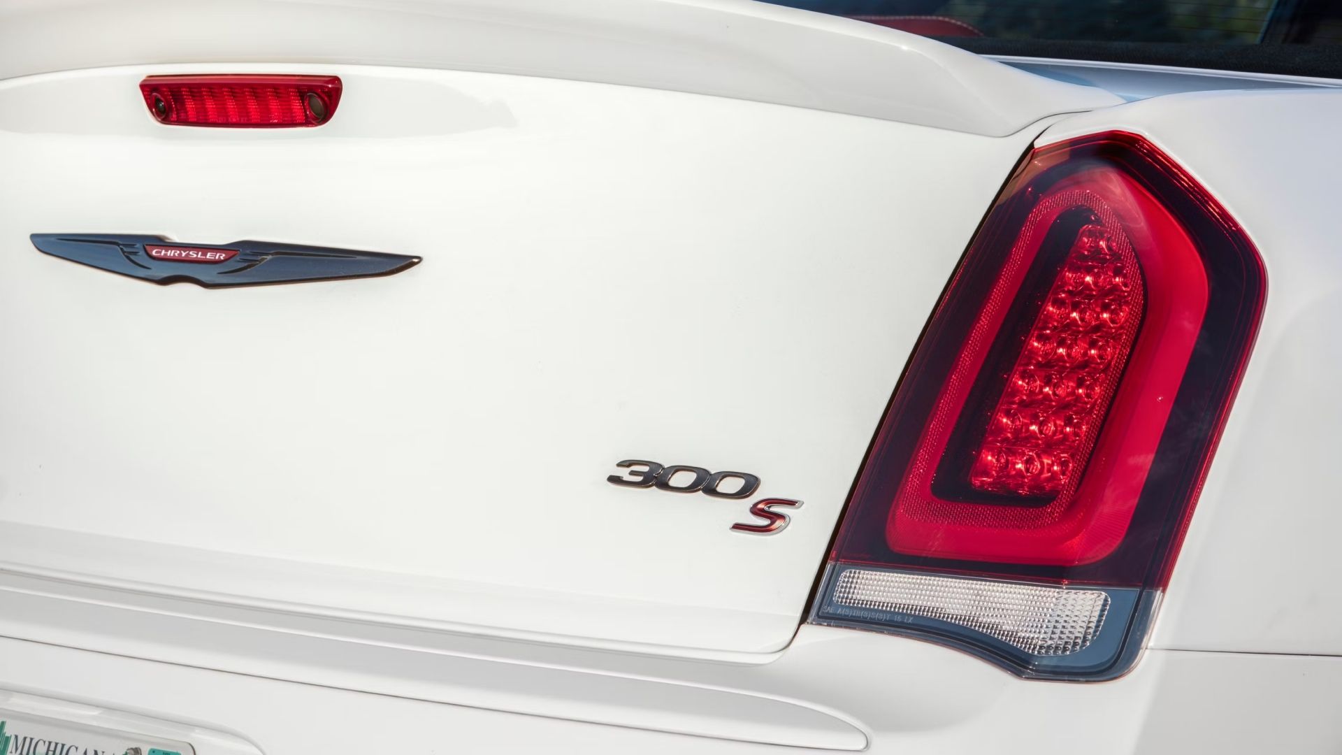 redimensionar_2023 Chrysler 300s (1)