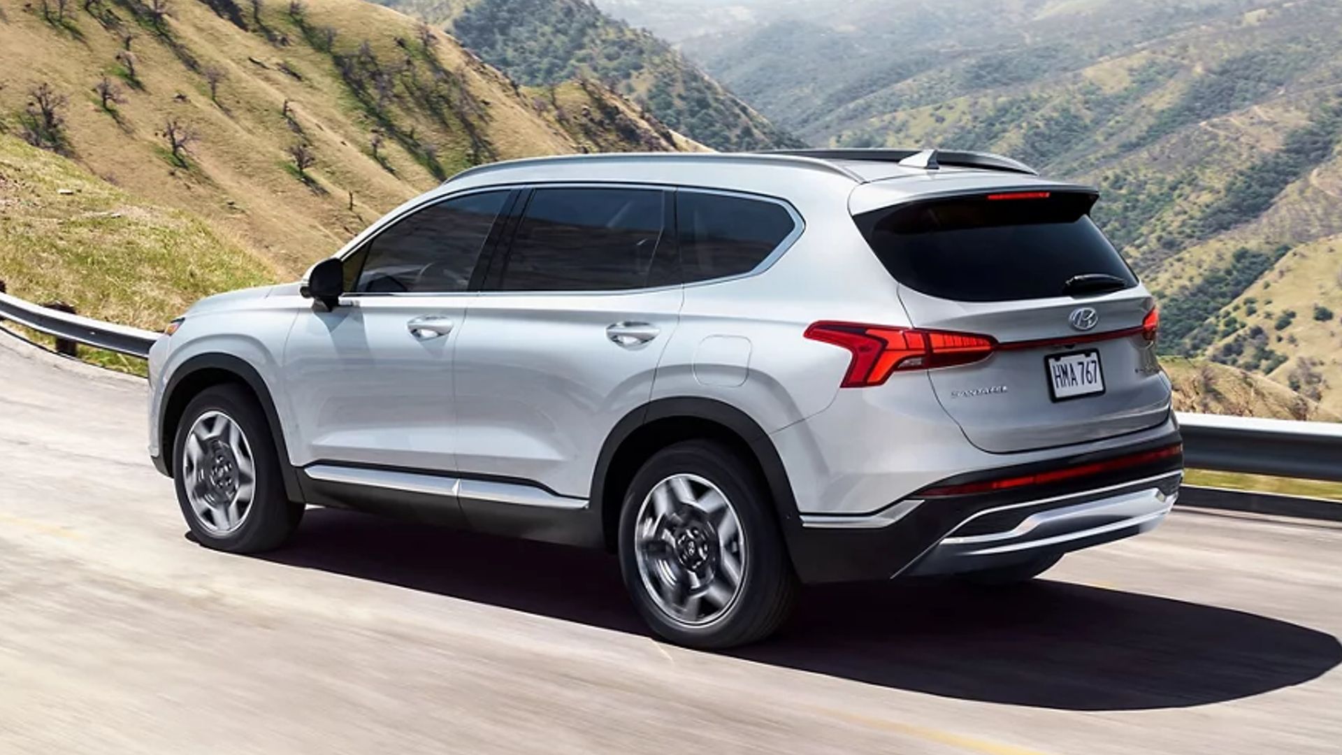 10 Reasons Why The Hyundai Santa Fe Plugin Hybrid Is Worth Every Penny