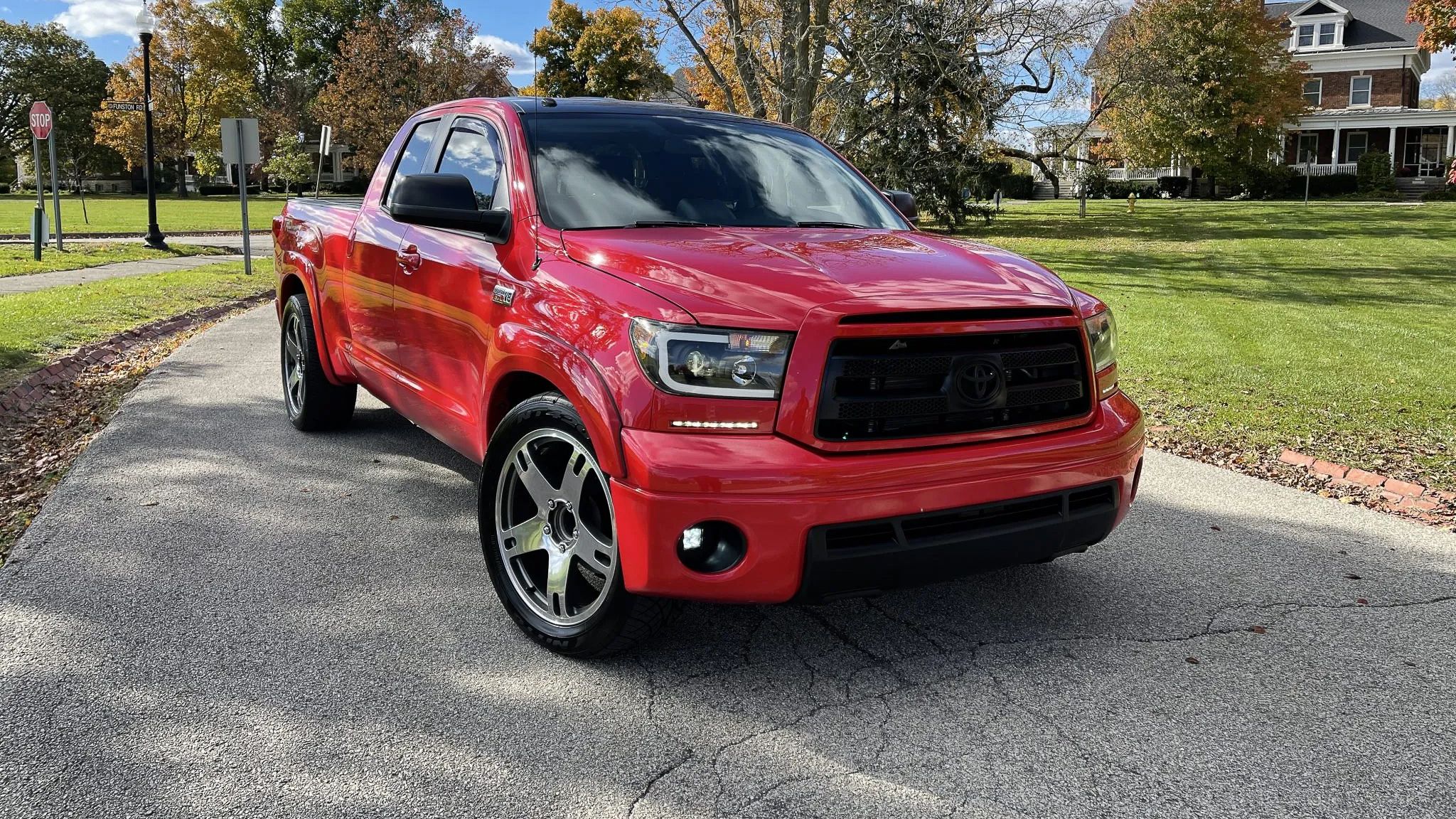 10 Quickest V8 Pickup Trucks In The World, Ranked