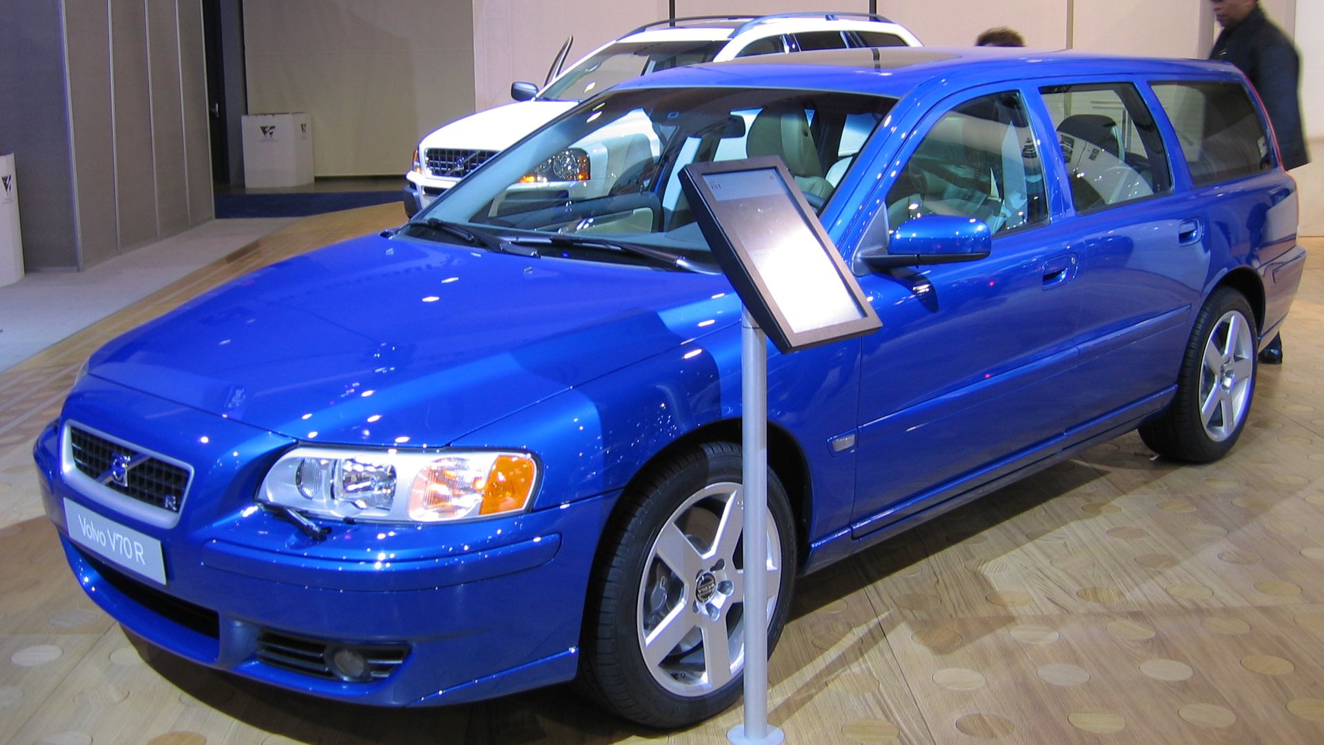 Volvo V70 azul