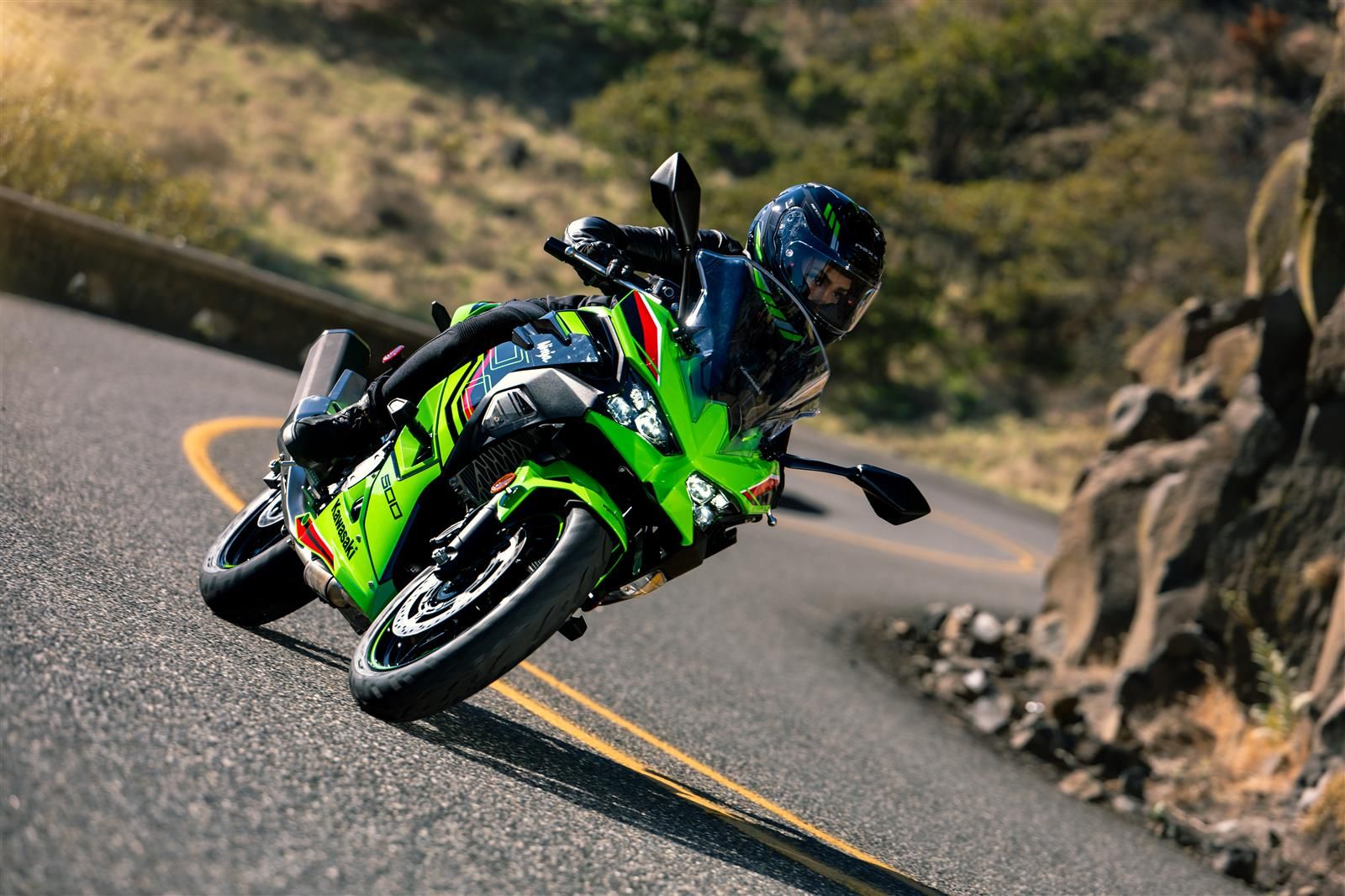 Kawasaki Whips Up Ninja 500 And Z500 To Take The Fight To CFMoto