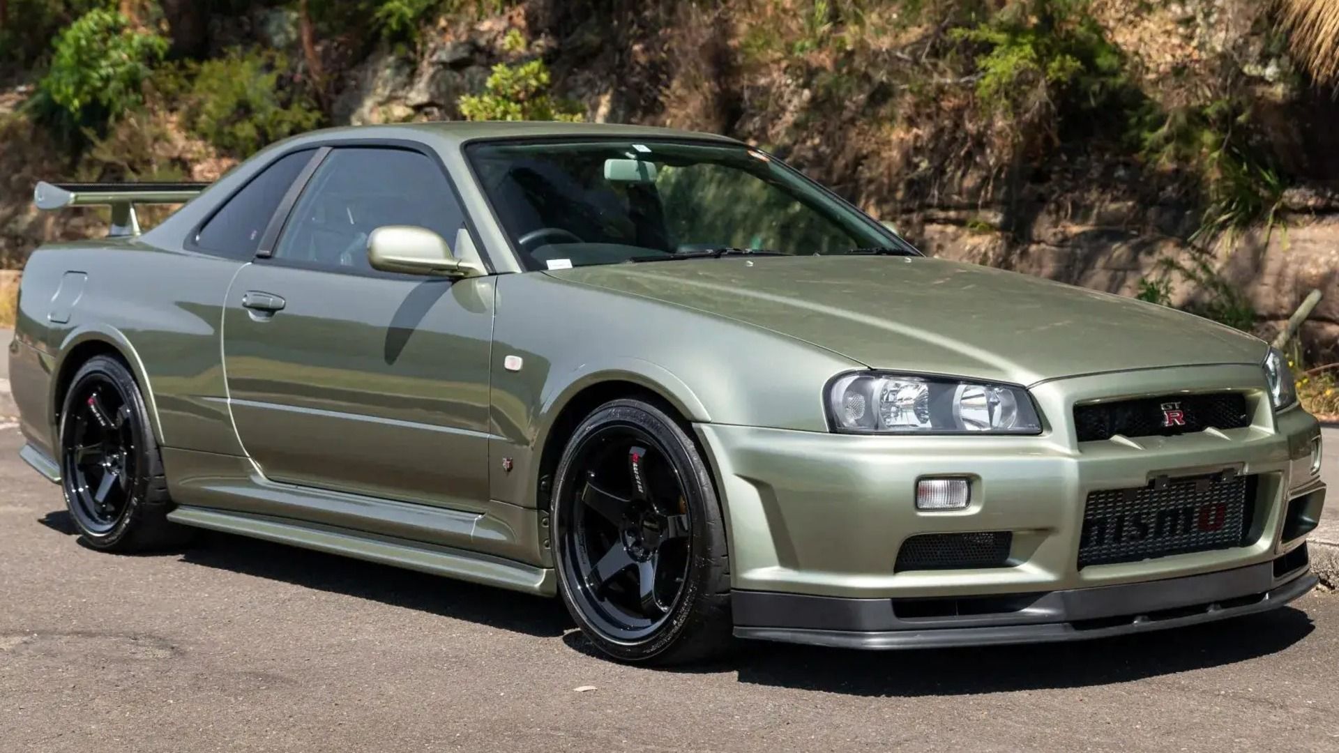 An even more rare example of a Metallic Jade Nissan Skyline R34 GT-R M-Spec Nür