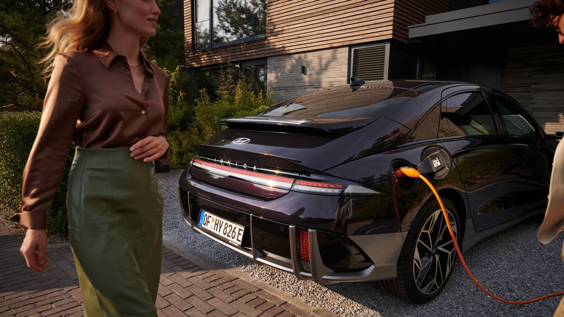 Hyundai IONIQ 6 charging