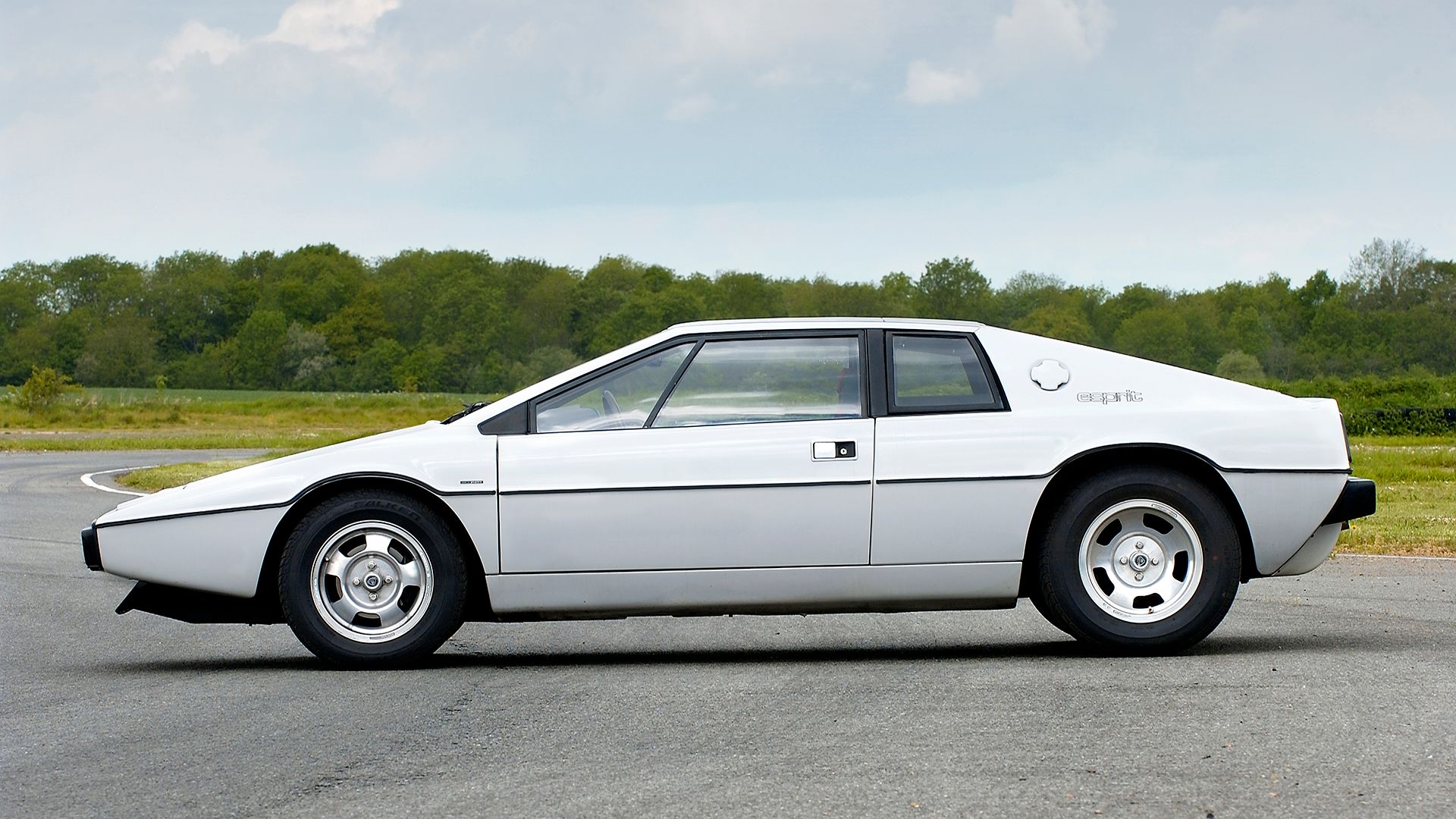 Lotus Esprit S1 branco 1976, perfil lateral