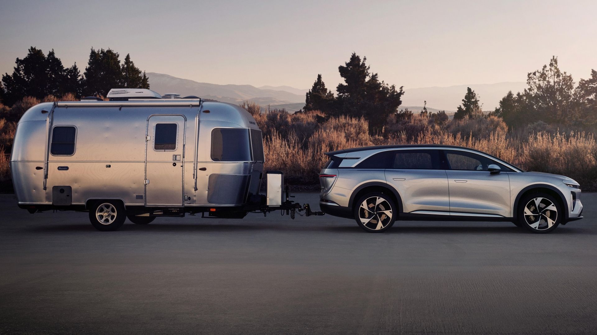 Lucid Gravity Attached To An Airstream Travel Coach