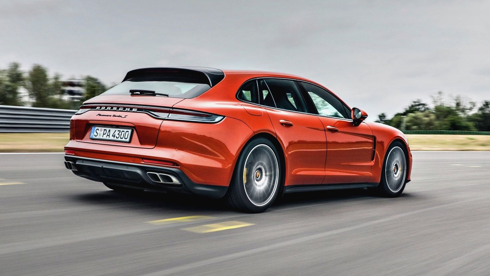 Orange 2021 Porsche Panamera Sport Turismo