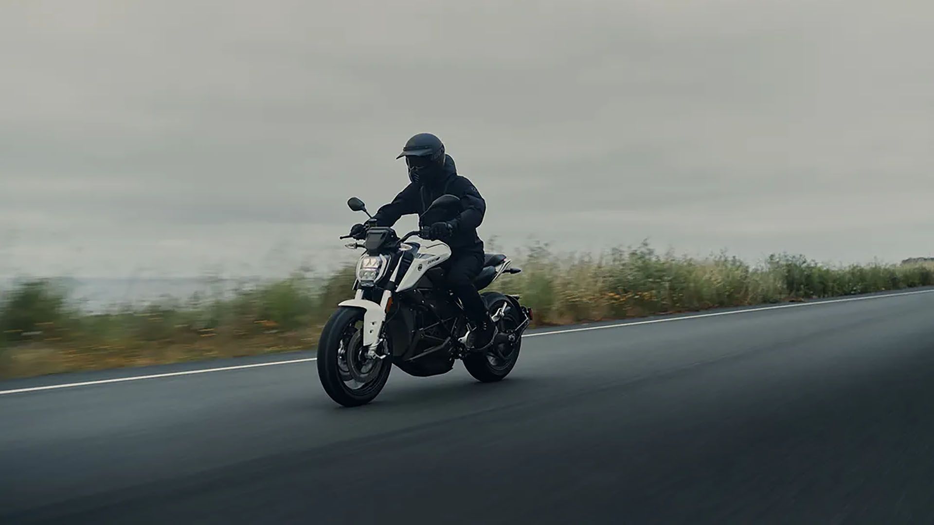 2024 Zero S Motorcycle, On the road shot