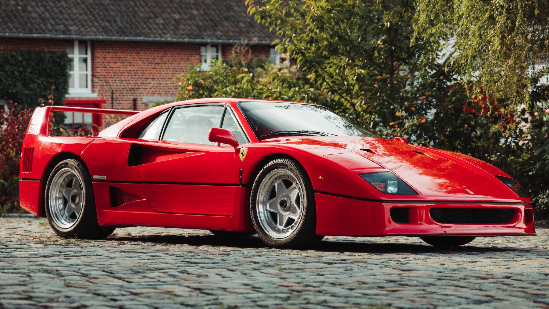 Ferrari F40 vermelha 1989