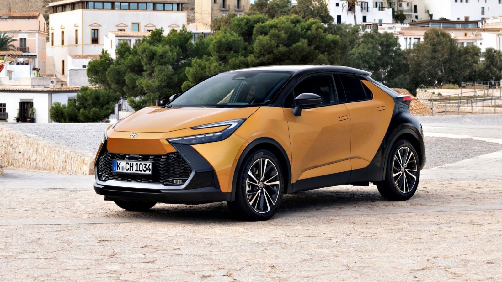 Gold and black 2024 Toyota C-HR