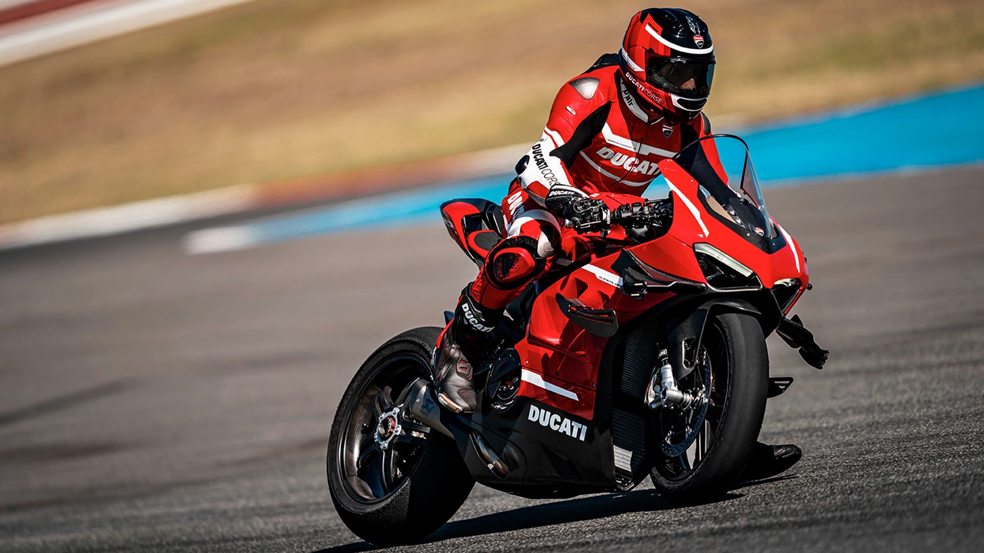 Ducati Panigale V4 Superleggera Slide action shot.