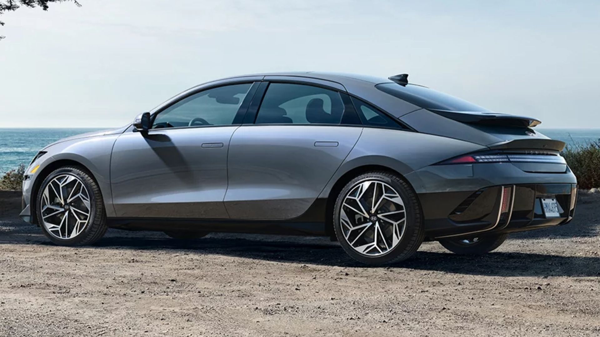 2024 Hyundai Ioniq 6