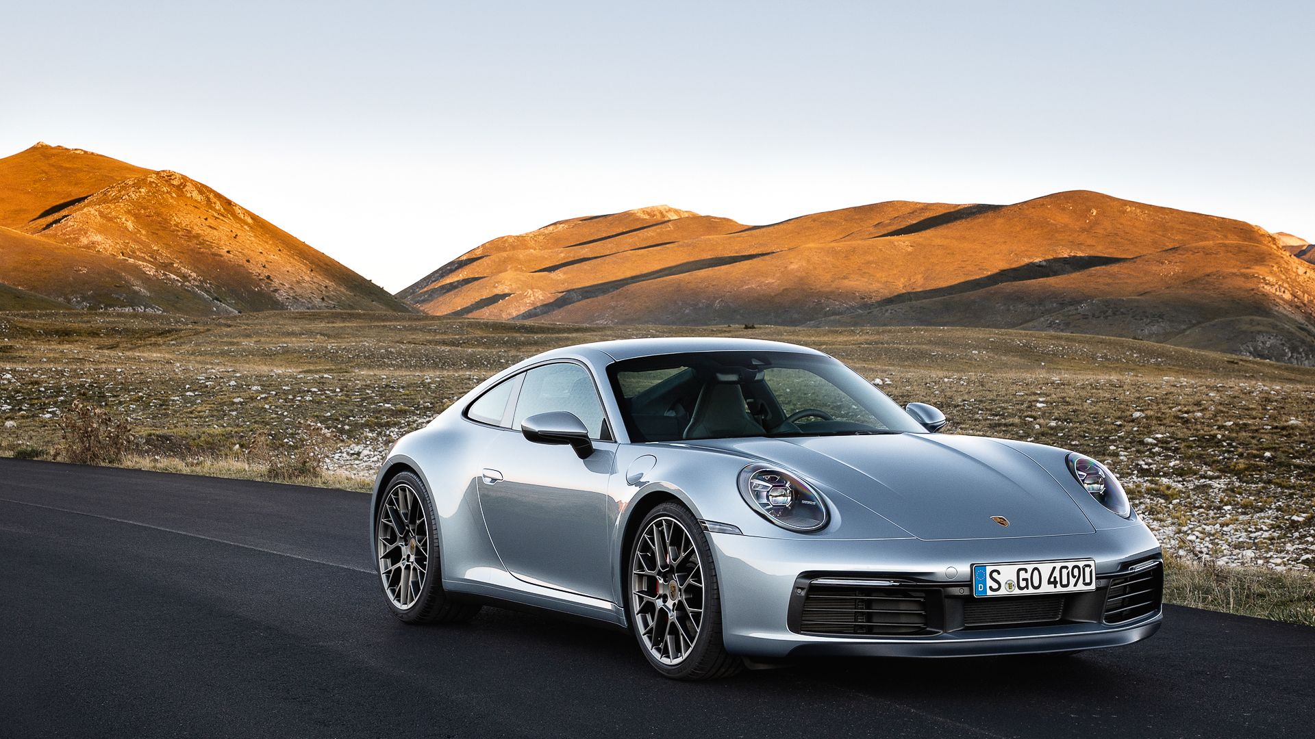 TopSpeed’s Best Sportscar of 2024 The Porsche 911