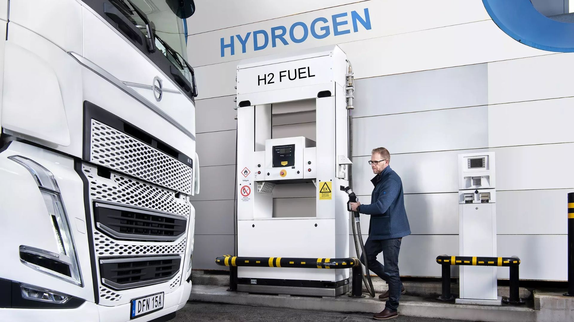 Volvo Hydrogen Truck