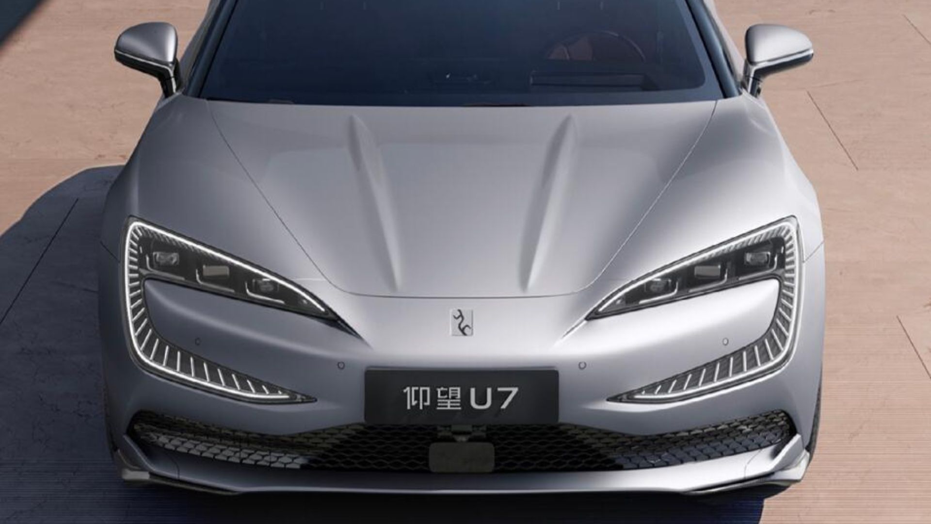 BYD Yangwang U7