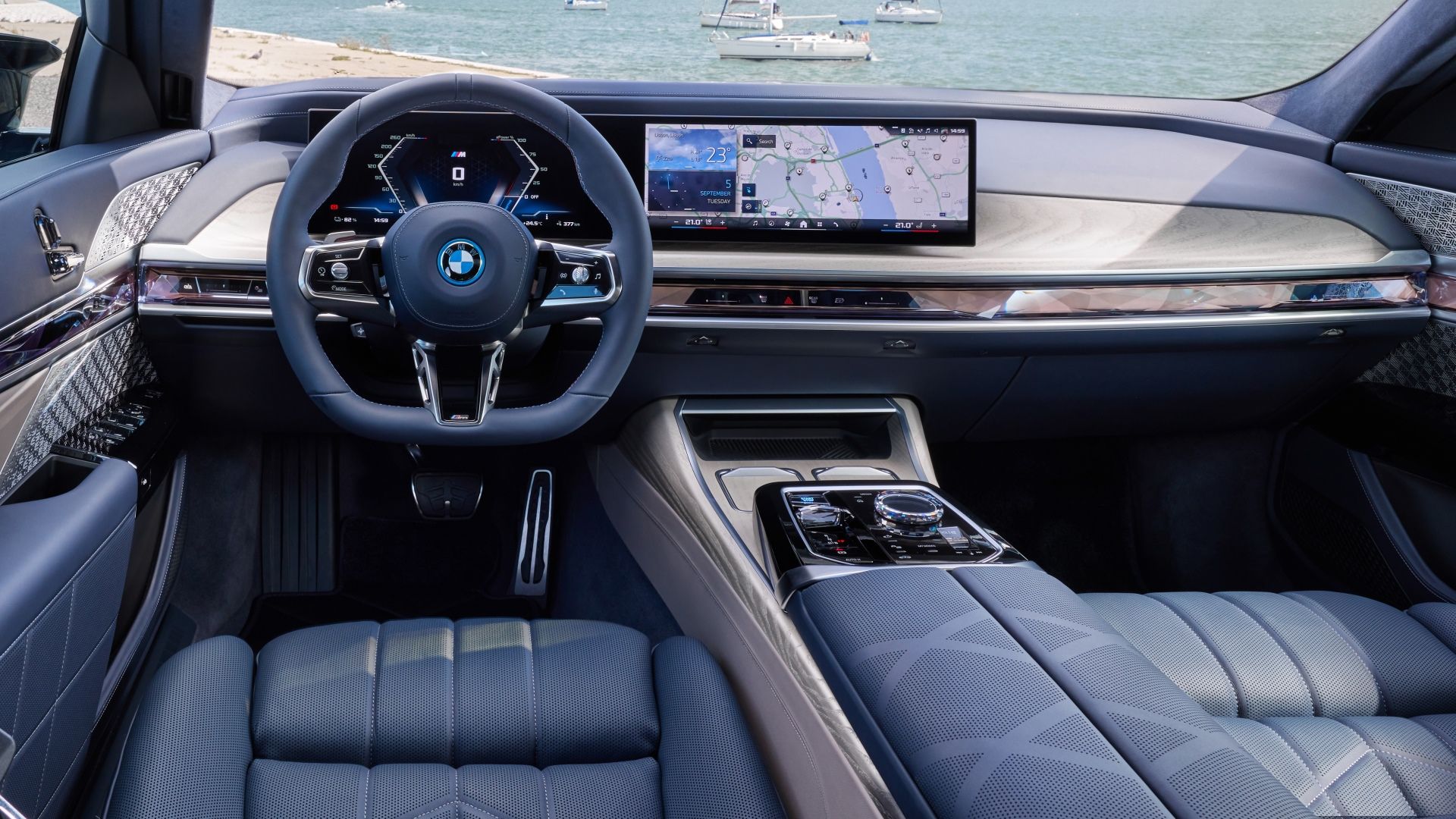 BMW i7 M70 xDrive (5)