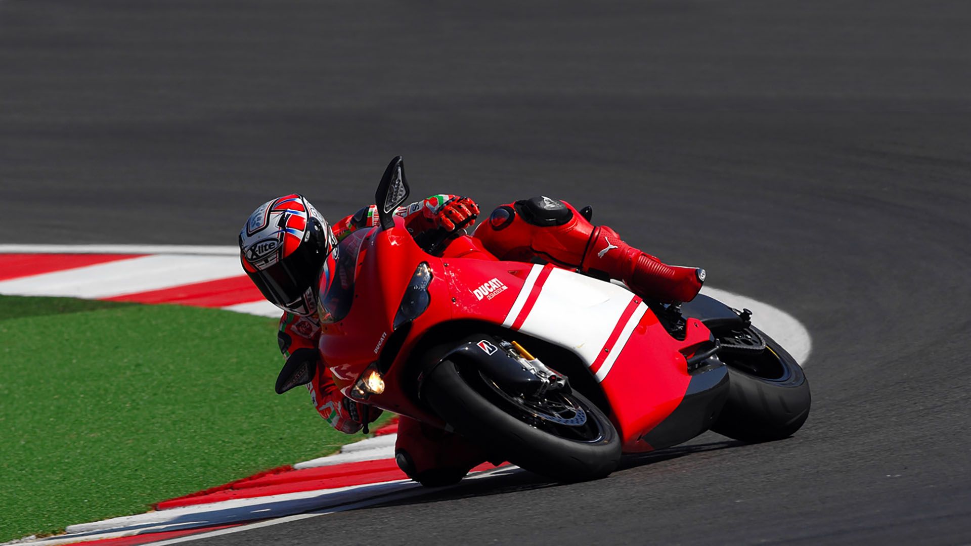 Fastest quarter mile motorcycle on sale