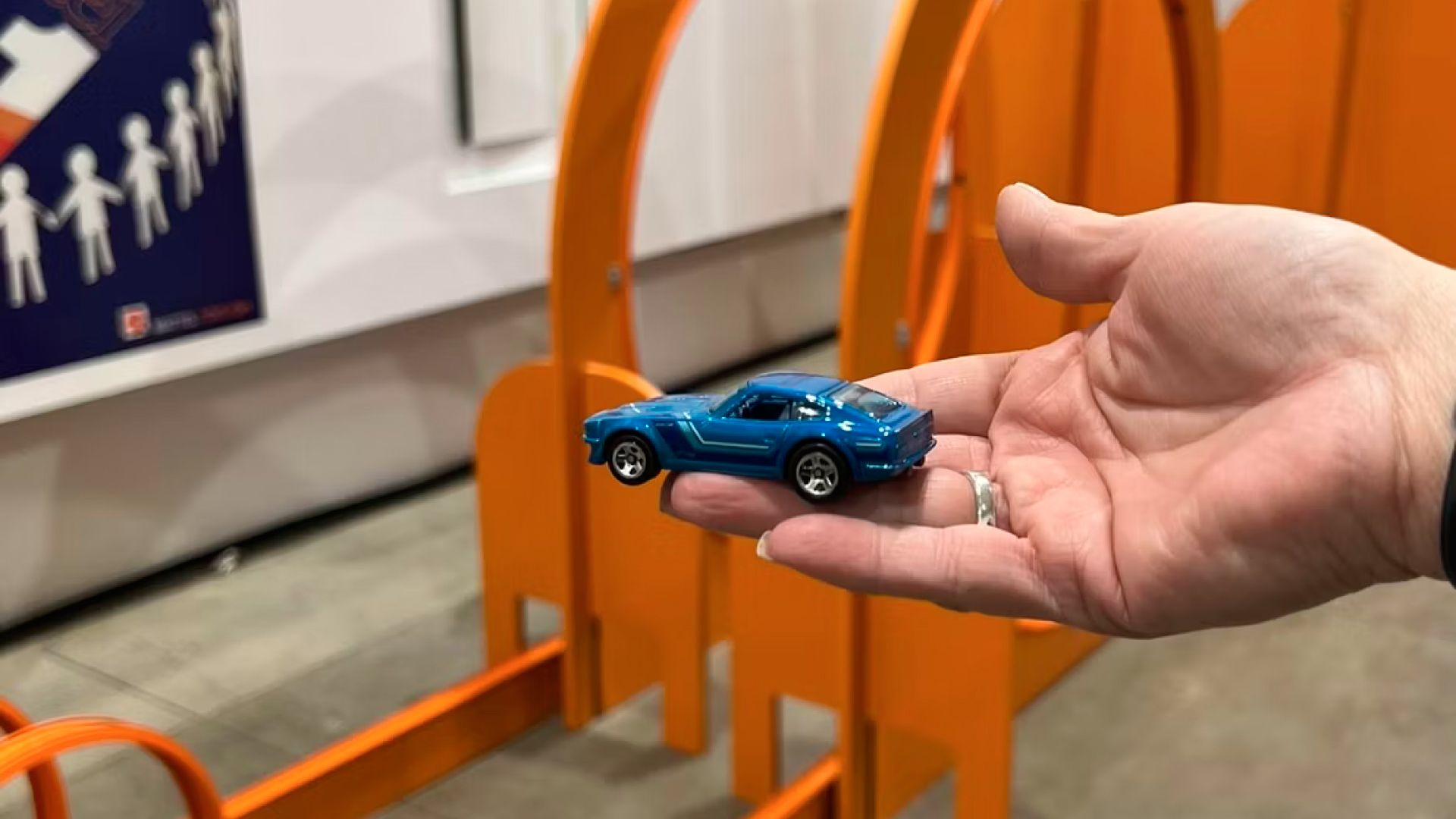 hotwheel-track-1