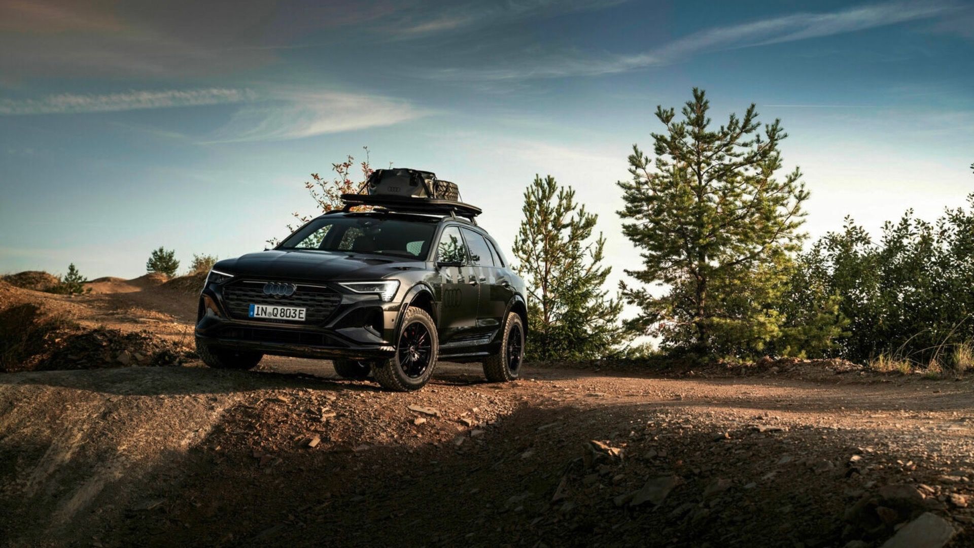 Audi Shows Off Its Electric Off-roading Ambitions With The Q8 E-Tron ...