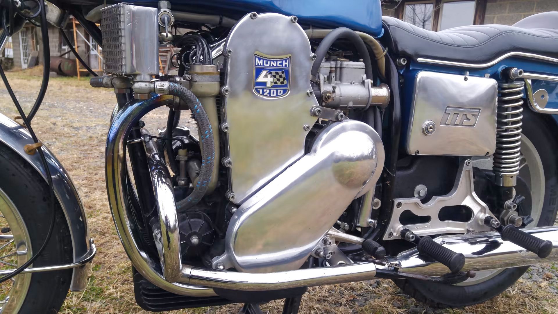 Munch Mammoth engine