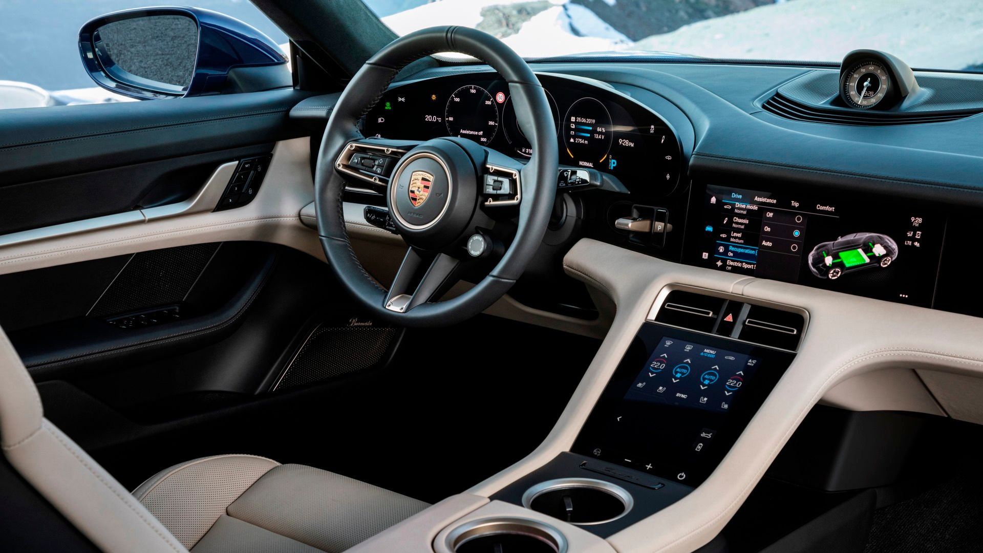 Porsche Taycan dashboard