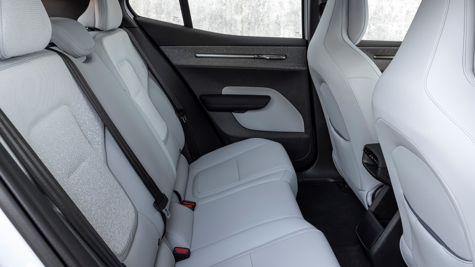 Volvo EX30 Interior 2