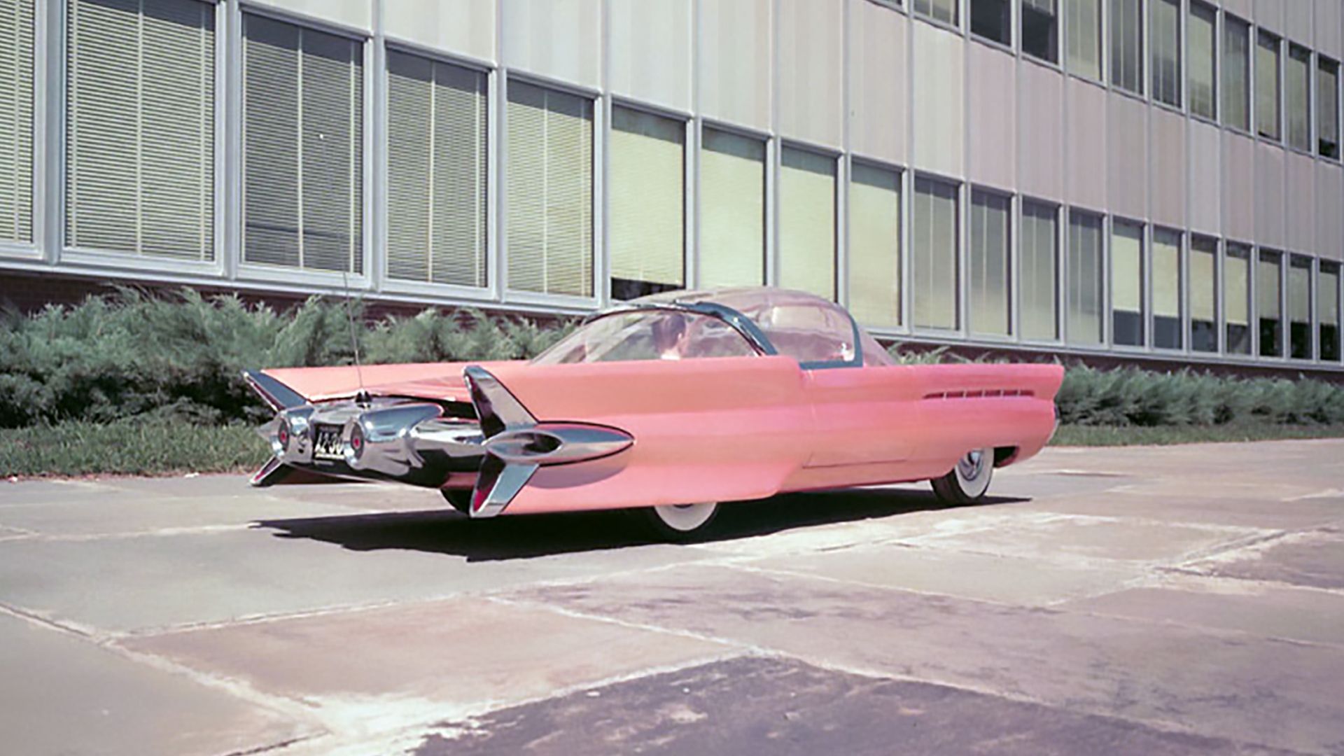 10 Futuristic American Concept Cars That Defined The 1950s And 60s