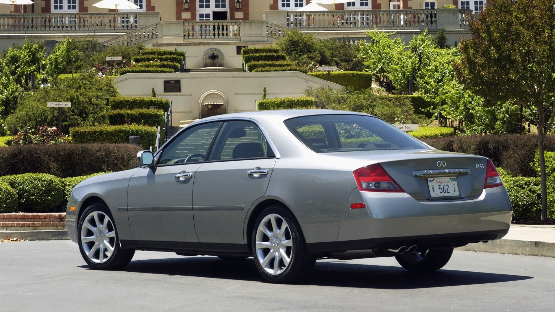 Silver 2003 Infiniti M45