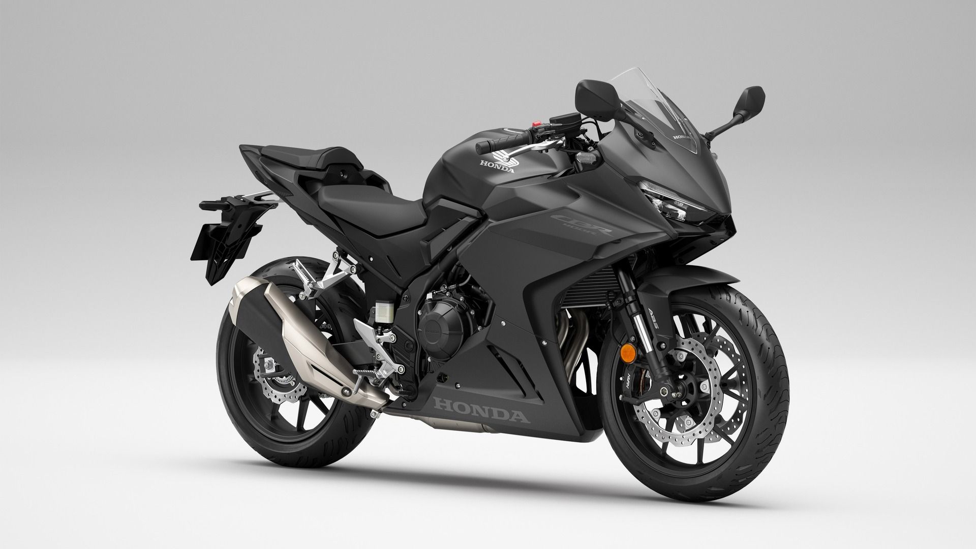 2024 Honda CBR400R Breaks Cover To Rival The Kawasaki Ninja 500