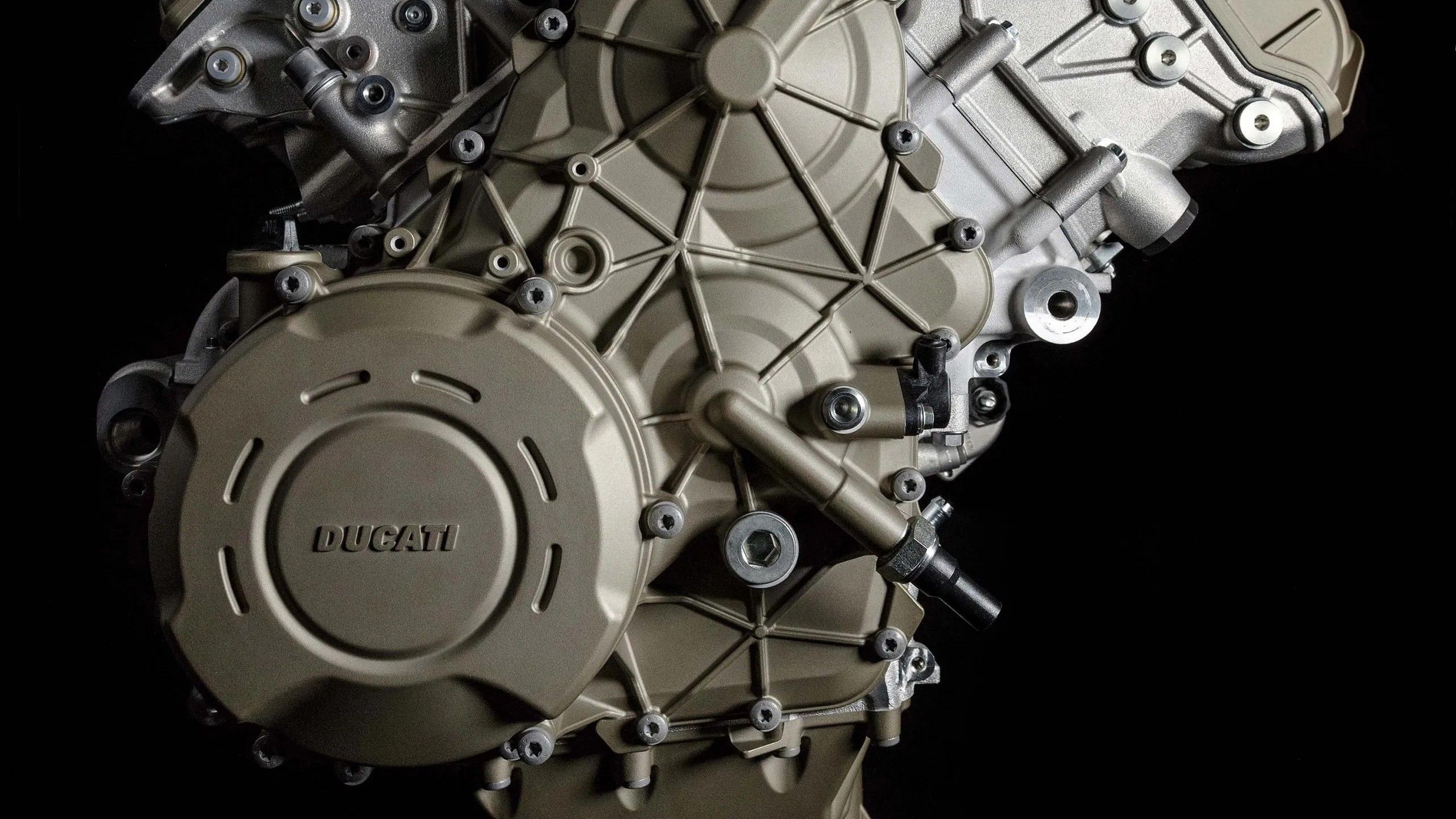 Ducati Streetfighter V4 Engine-1