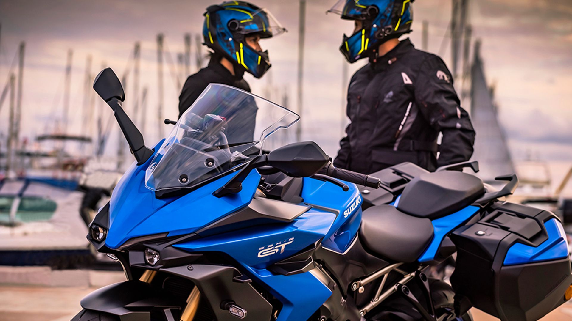 Suzuki GSX-S1000GT+