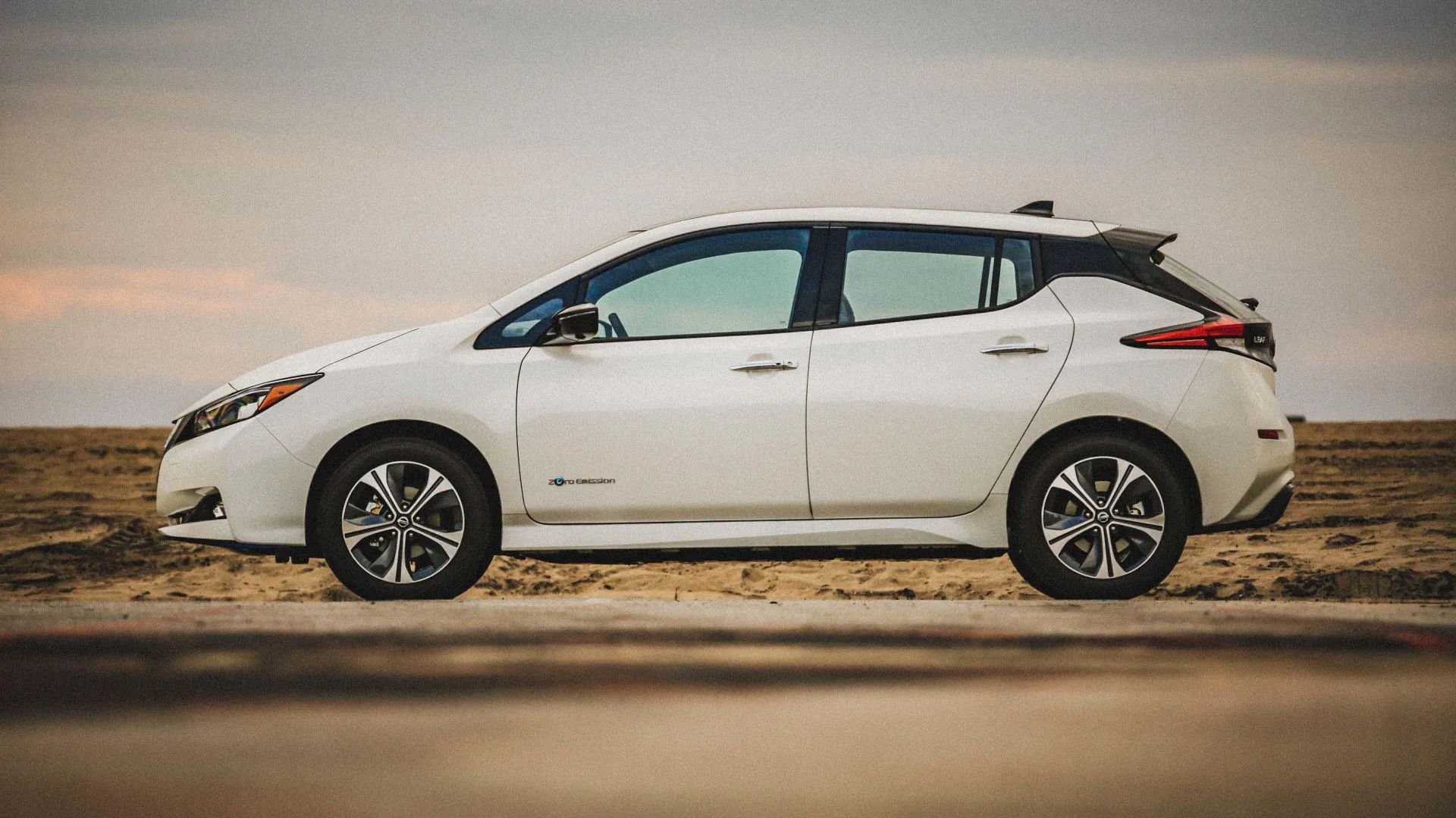 2019 Nissan Leaf SV In white Posing on desert road