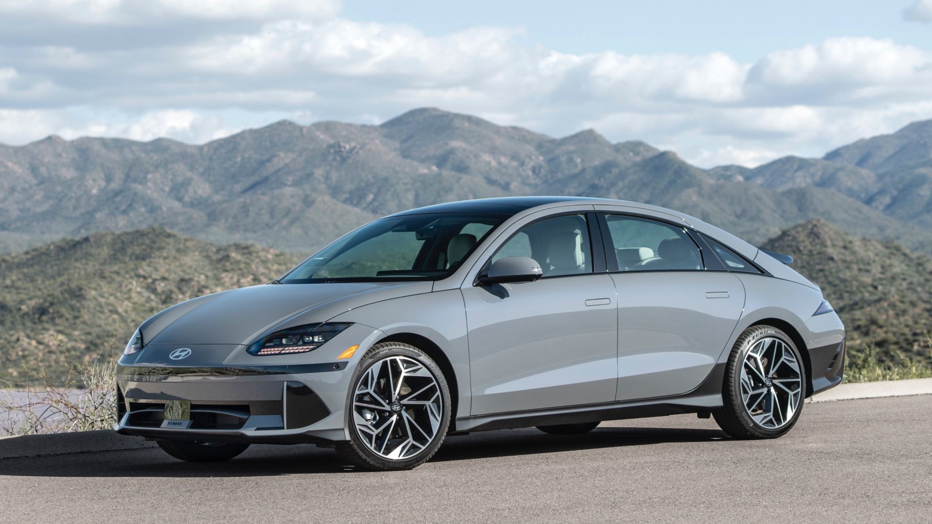 2024 Hyundai Ioniq 6 cinza