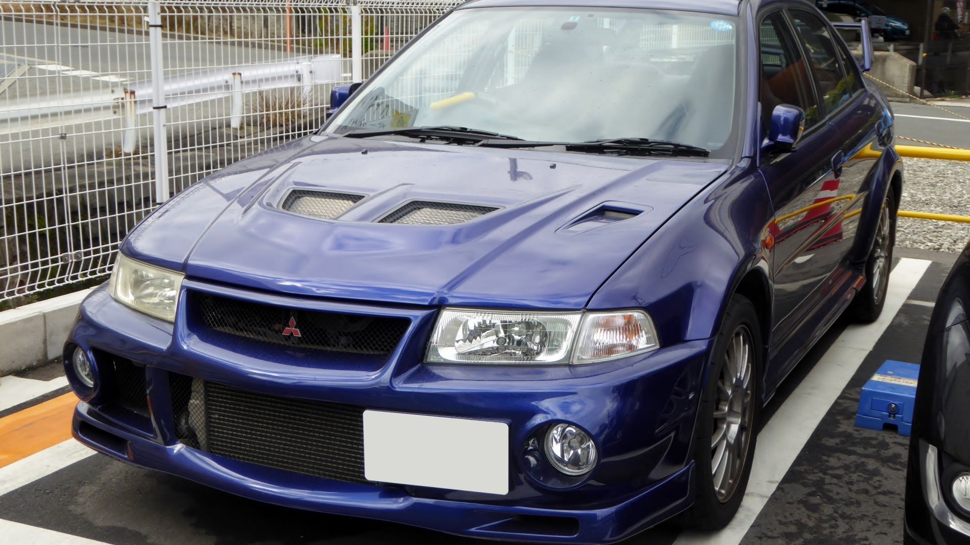 σκούρο-μπλε 1999 Mitsubishi Lancer Evolution 6 GSR