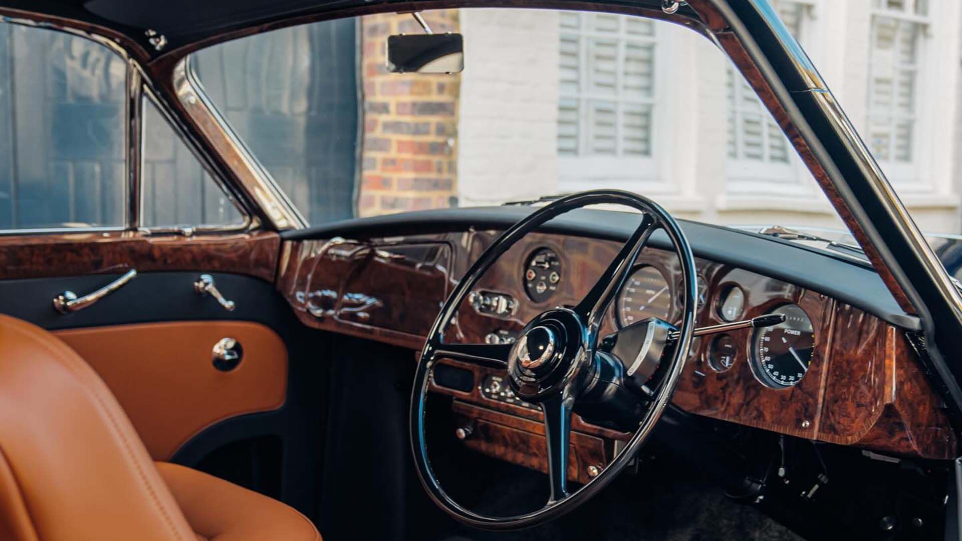 1962 Bentley S2 Continental, convertido para EV pela Lunaz Design, vista interna