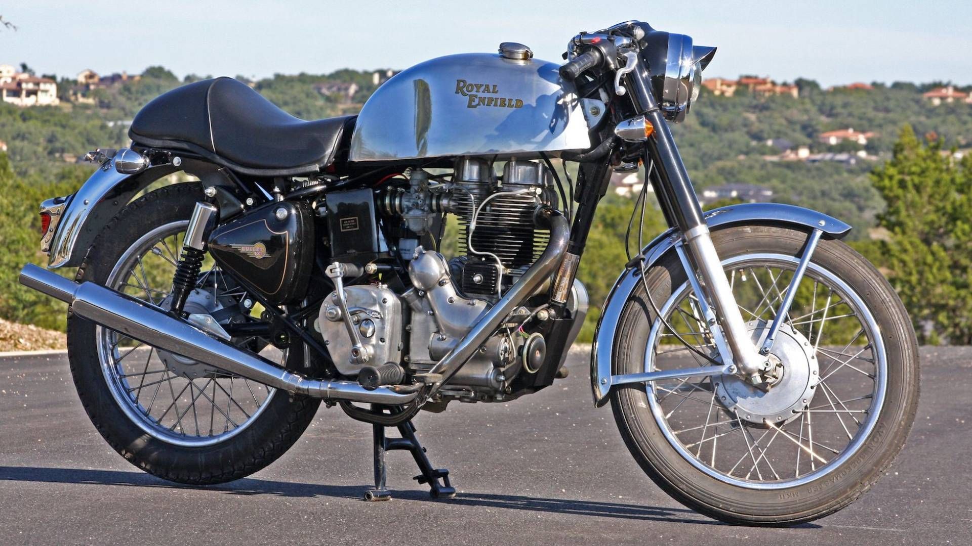 Royal Enfield Bullet Clubmans static shot