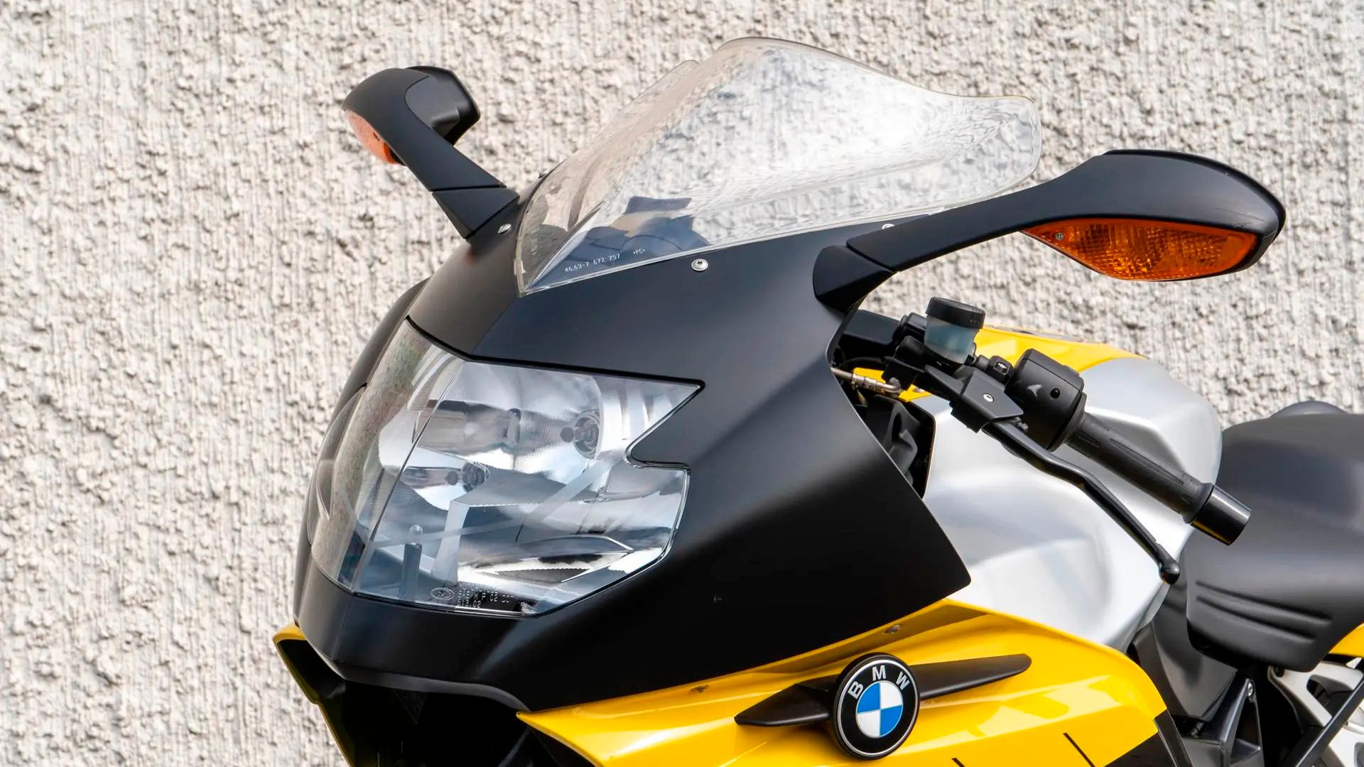 BMW K1200S Bring A Trailer-04-1