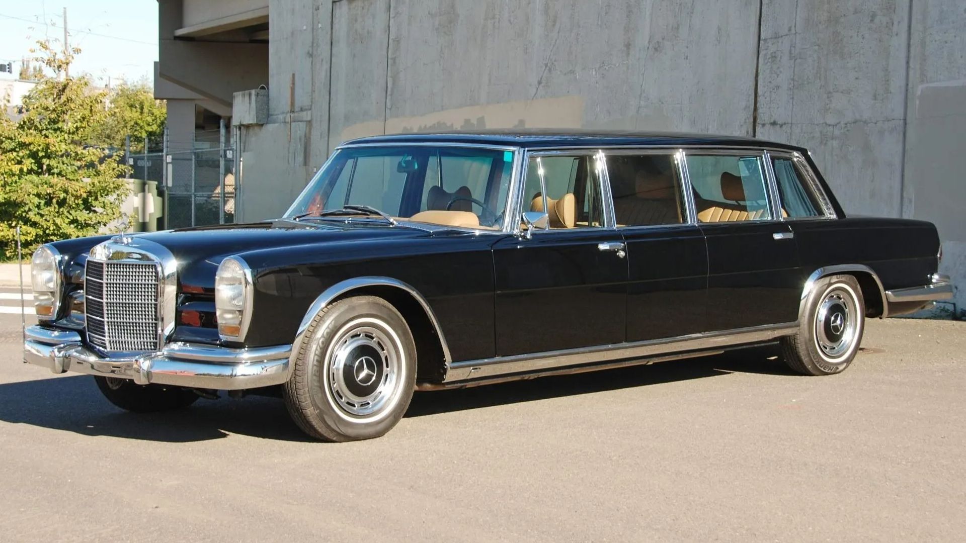 Black 1970 Mercedes-Benz 600 Pullman Limousine Parked Front 3/4 View
