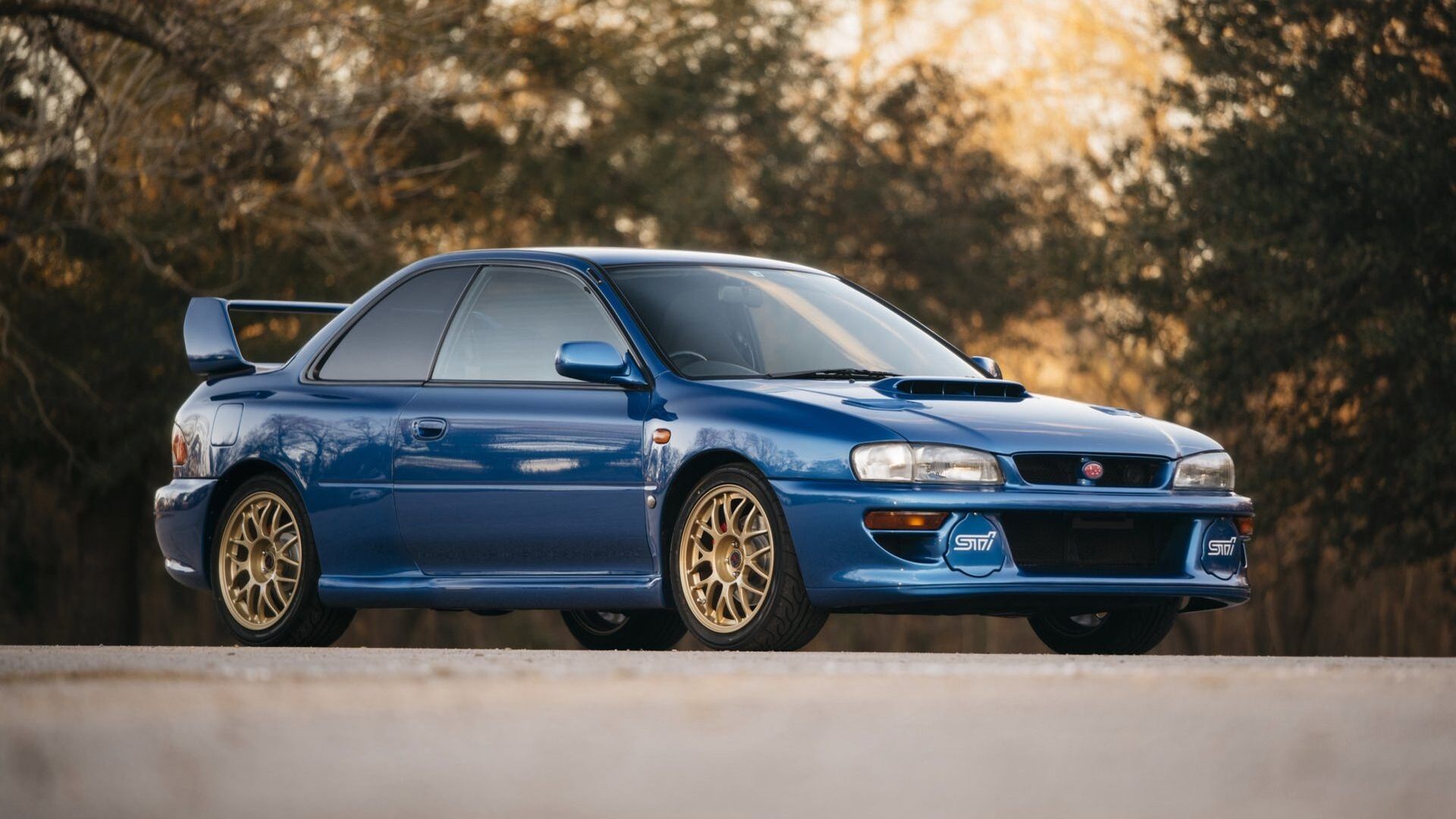 A 1998 Subaru 22B STi painted in rally blue.