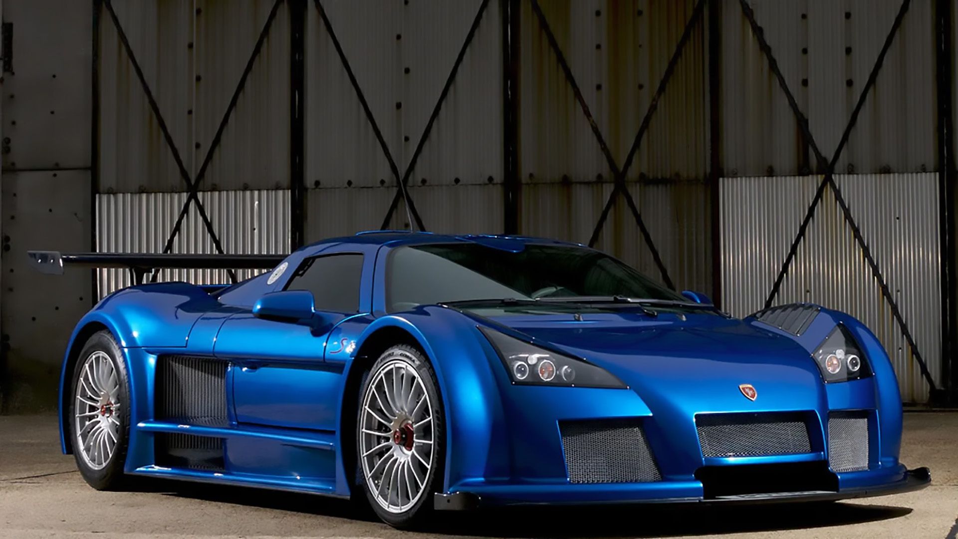 Gumpert Apollo Ie: The Truth About Its Performance (Shocking!) - gmg7j8c