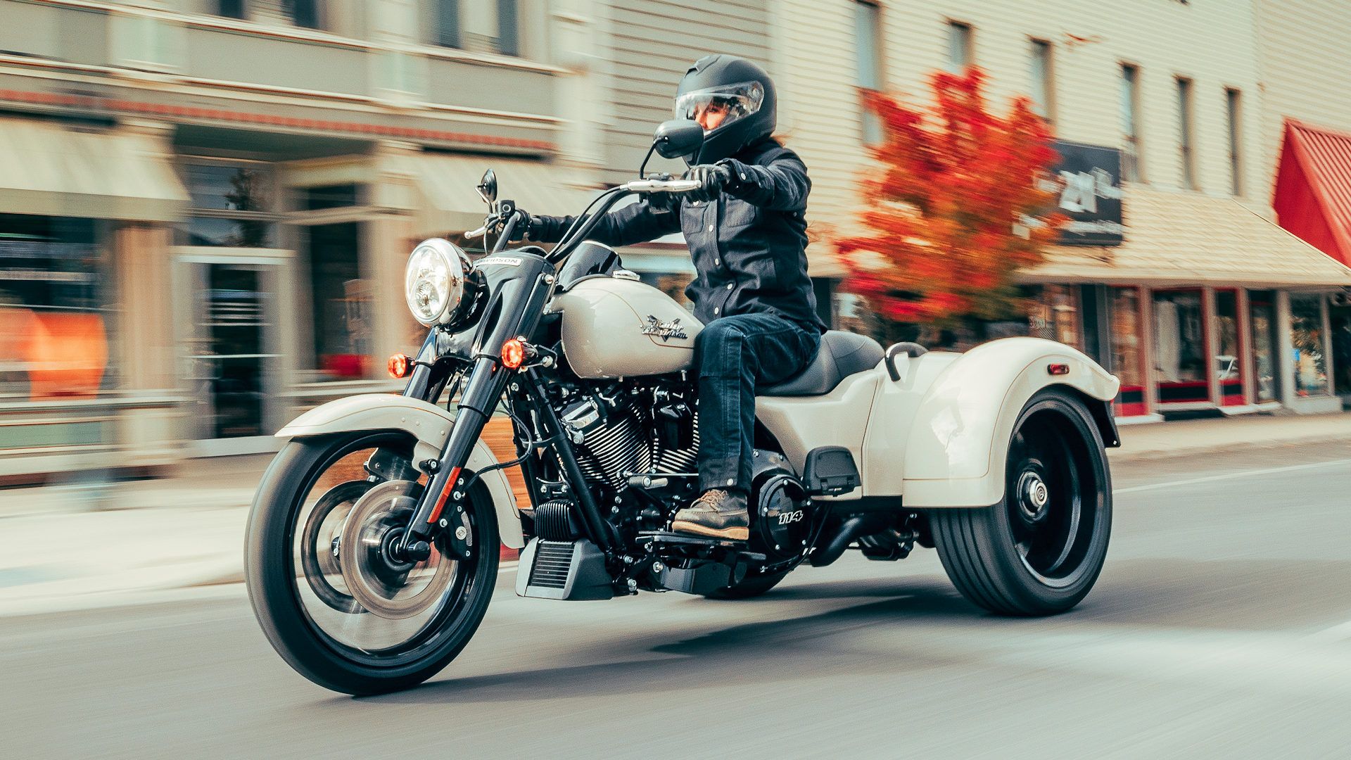 2023 Harley-Davidson Freewheeler cruising through town