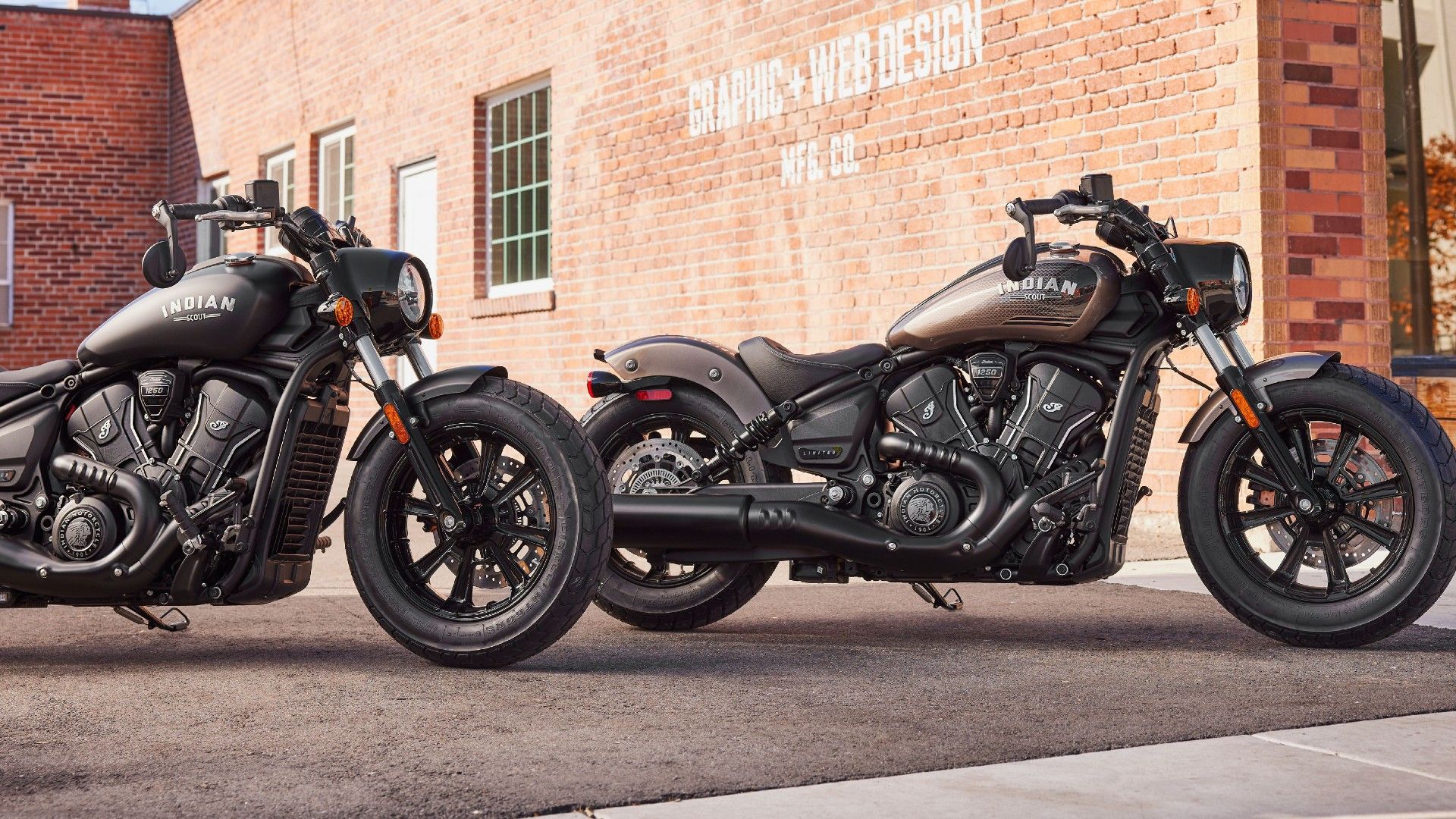 2025 Indian Scout Bobber Couple