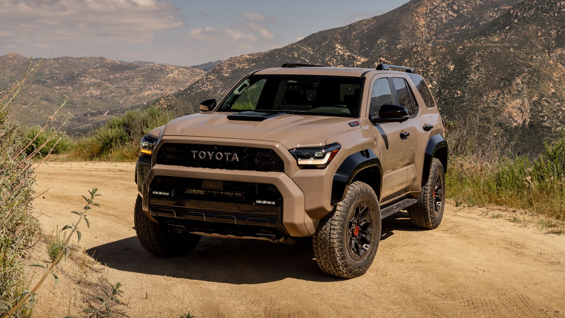Front 3/4 view of a 2025 Toyota 4Runner TRD Pro